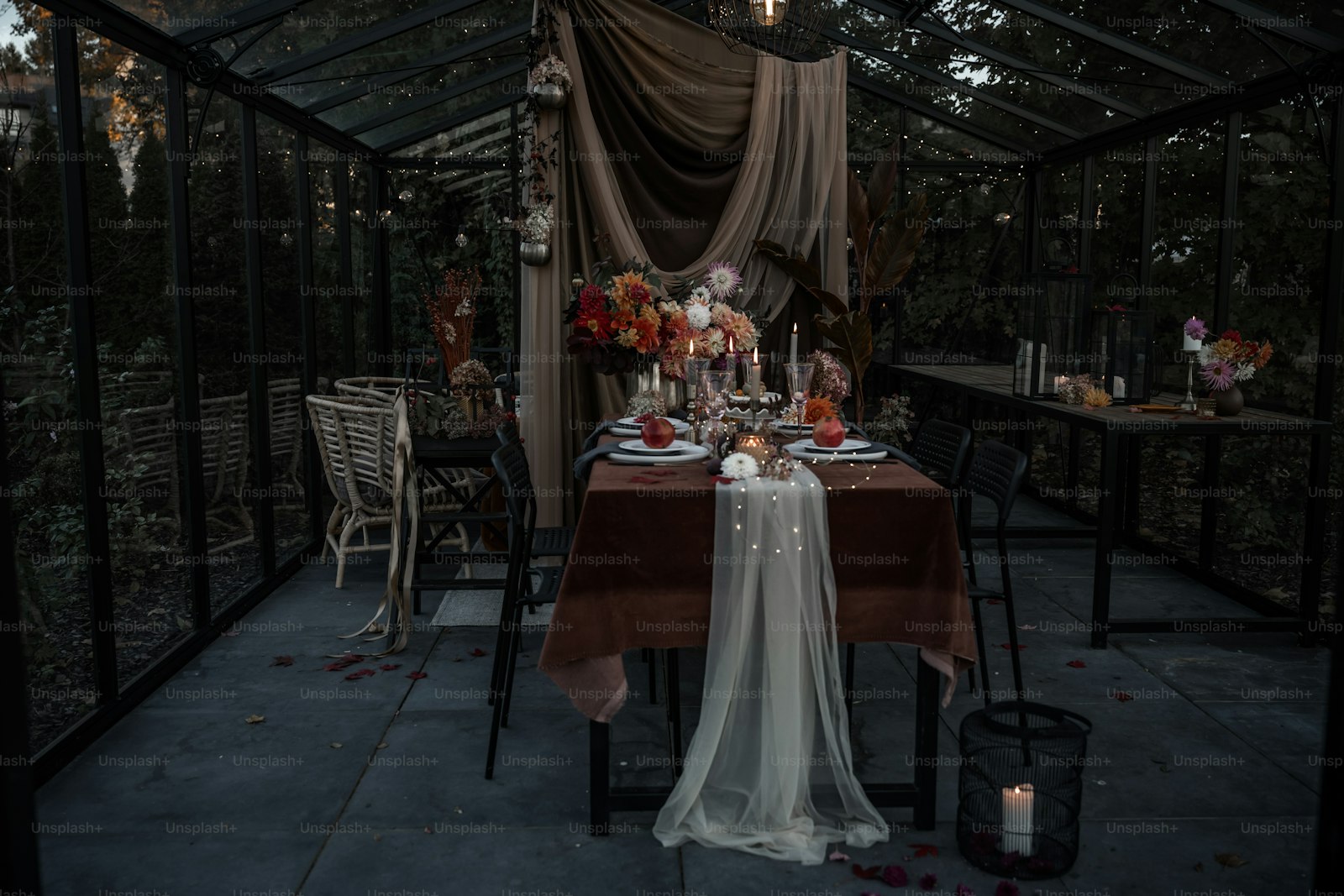 Kameralne przyjęcie weselne w mniejszej sali