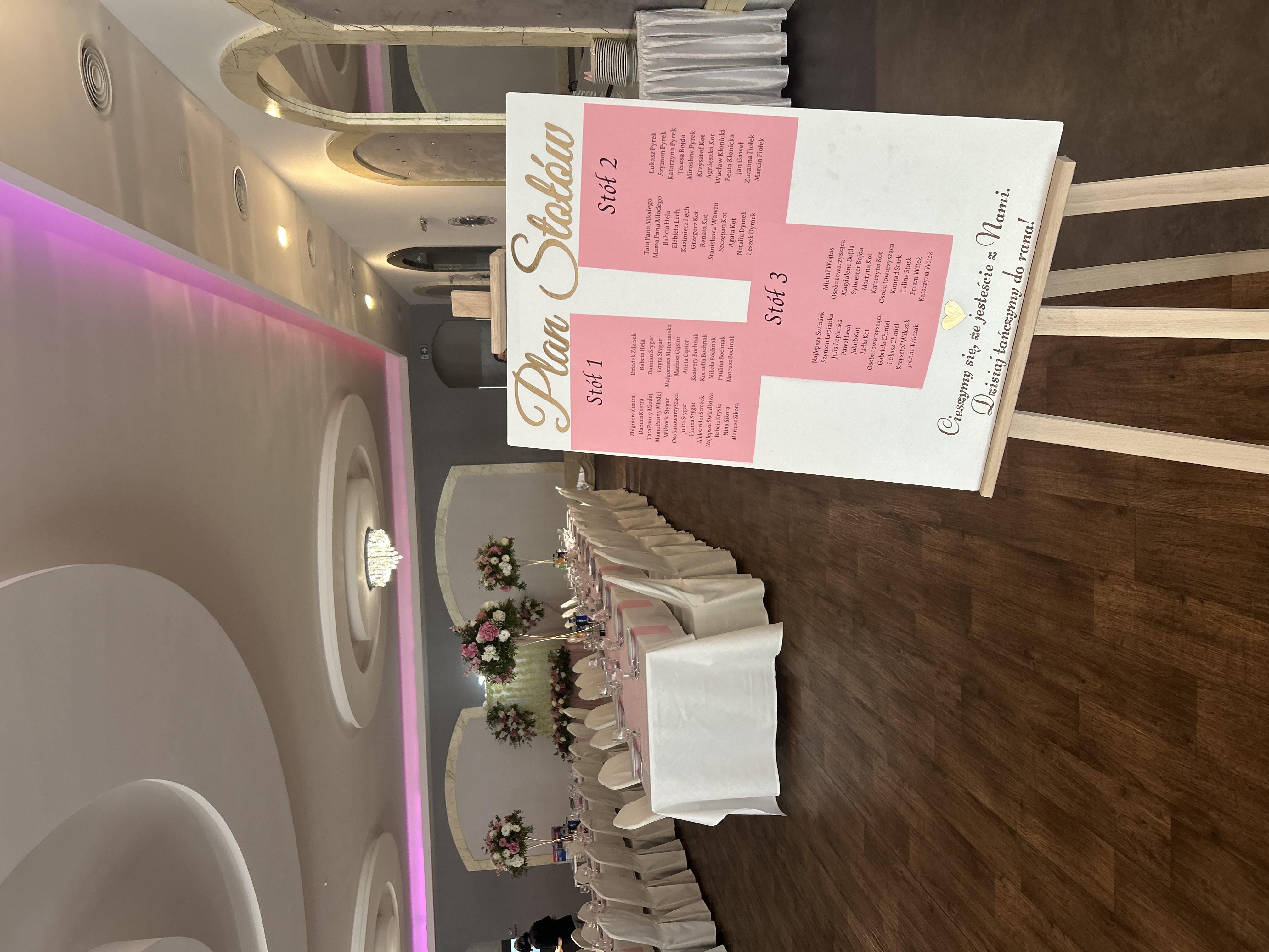 Sala Srebrna w jasnej aranżacji