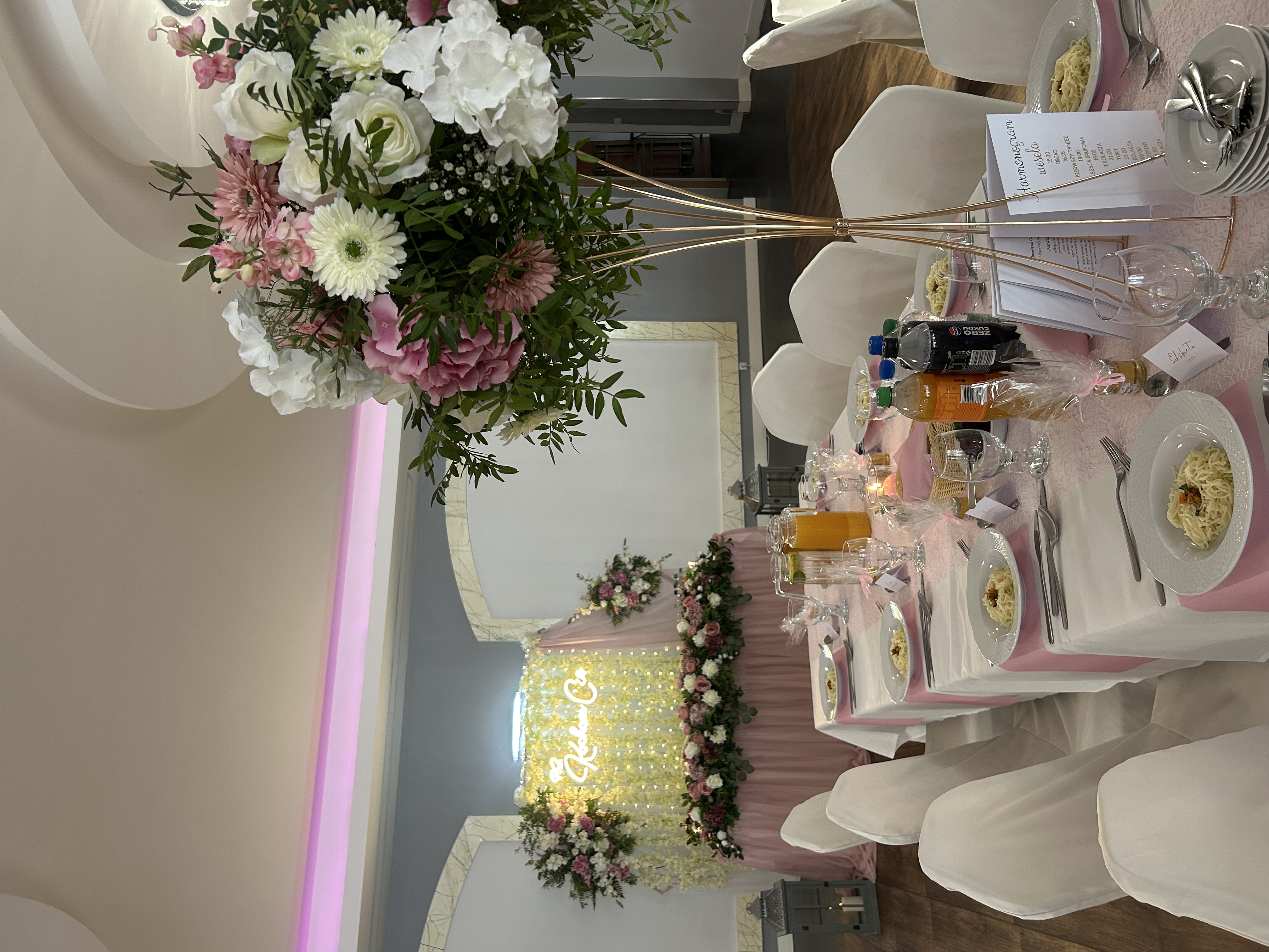 Sala Srebrna przygotowana na przyjęcie