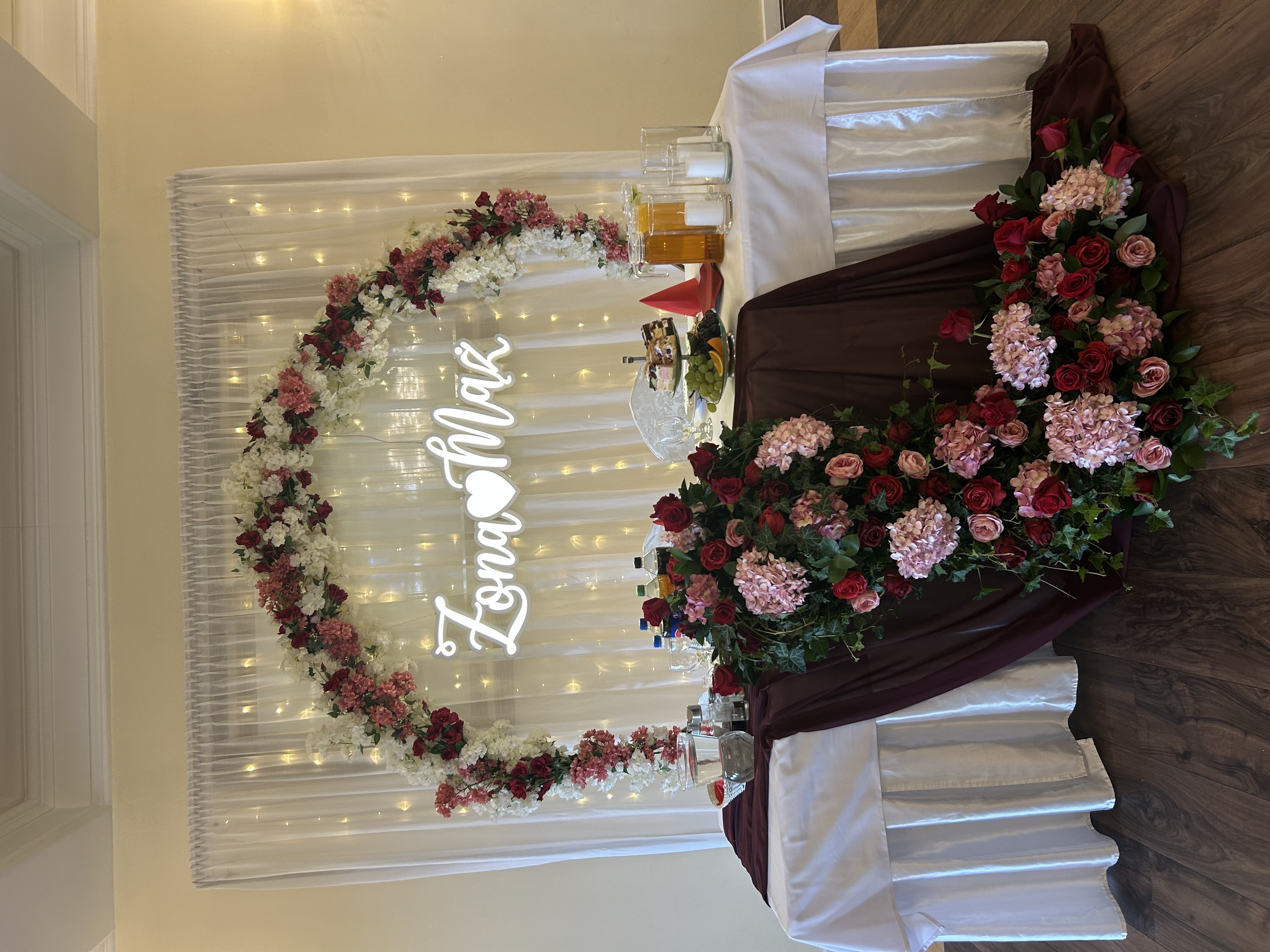 Sala Złota z dekoracją centralną